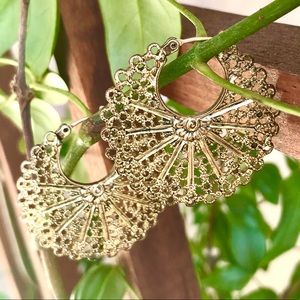 Filigree Hoop earrings